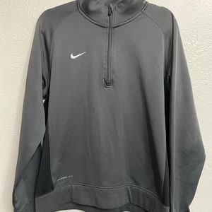 Men’s Nike gray three quarter zip